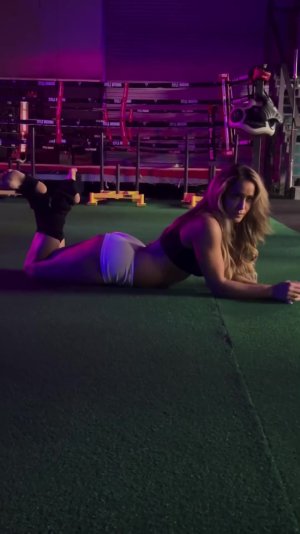 Nhooph Al-Areebi 6453.jpg