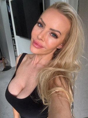officialhannahclaydon__2025-09-10T094839.000Z_2.jpg