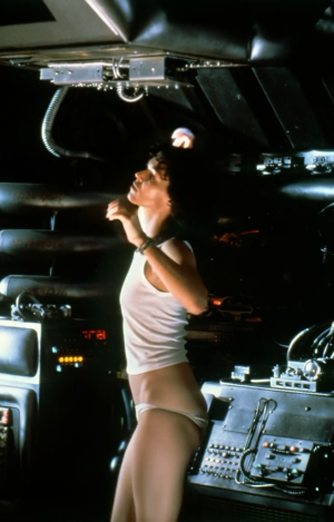 Ripley-closet00007.png Ripley-closet00007.png