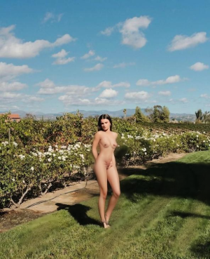 Hunter Deno - Flowery Dress 4 fake.png