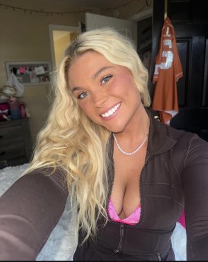 Nicole Owens (10).jpg