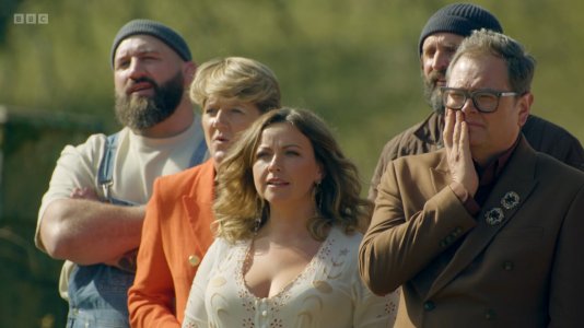 Charlotte.Church_Celebrity.Traitors_s01e01_sausages-001.jpg Charlotte.Church_Celebrity.Traitors_s01e01_sausages-001.jpg