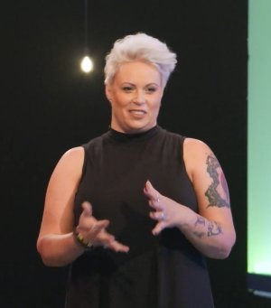 Screenshot_20251009_152745_Video Player.jpg