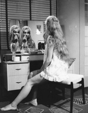 Gillian Hills (5).jpg