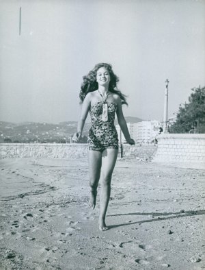 Gillian Hills -wiki 2372257.jpg