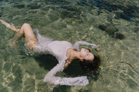 Emily Deyt Aysage 9.jpg