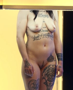 Screenshot_20251015_194037_Video Player.jpg