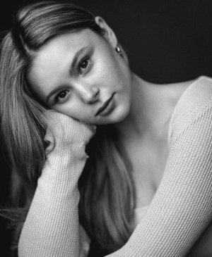 Mia Jenkins (18).jpg