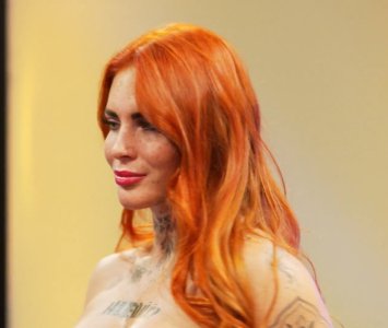 Screenshot_20251015_232719_Video Player.jpg