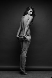 Caley-Rae Pavillard Nude - TheFappeningBlog.com 10.jpg