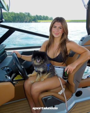 Hailie Deegan (5).jpg