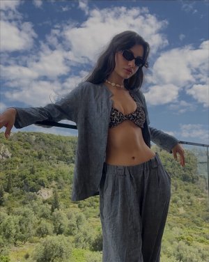 doris_murati_20251011_p_3741257626932838386_1_3741257612806427670.jpg doris_murati_20251011_p_3741257626932838386_1_3741257612806427670.jpg