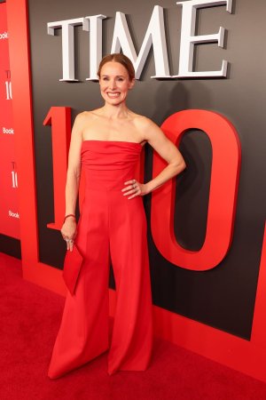 Attends 2025 TIME100 Gala in New York. April 24, 2025kristen__16_.jpg