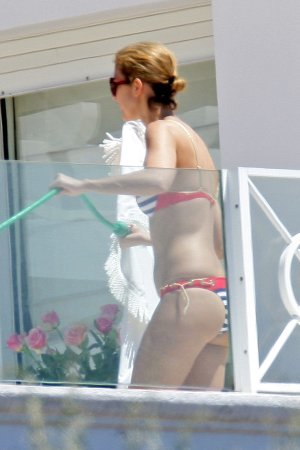 Celine Dion (2).jpeg