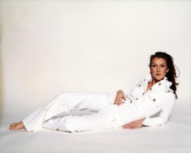 Celine Dion (8).jpg