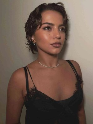 Isabela Merced aa22.jpg