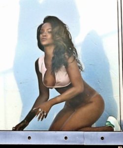 Rihanna Nude - TheFappeningBlog.com 22.jpg