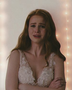 madelaine petsch (2).jpg madelaine petsch (2).jpg