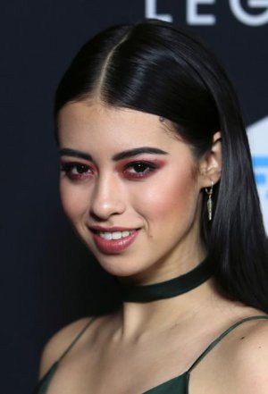 Amber Midthunder (16).jpg