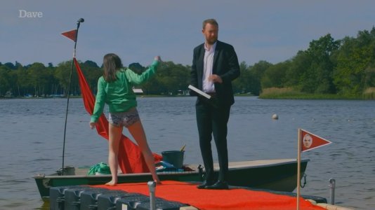 Taskmaster - s05e01 - Dignity Intact.mkv_20251029_195401.567.jpg