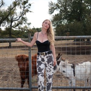 Leven Rambin 1000153644.jpg