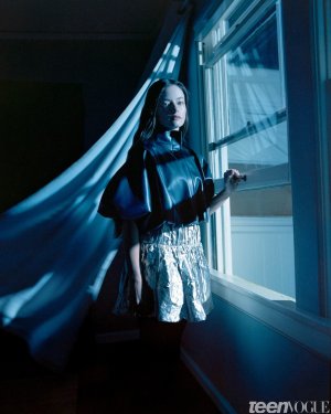 teenvogue-20251030-0007.jpg