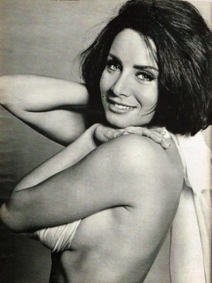 Maria Grazia Buccella Italian Actress In The 1960s.jpg Maria Grazia Buccella Italian Actress In The 1960s.jpg