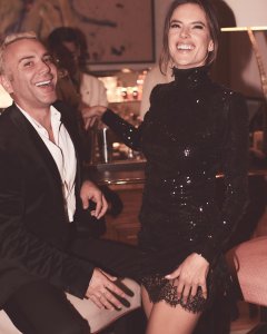 Alessandra Ambrosio Sexy & Topless - TheFappeningBlog.com 18.jpg