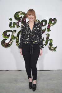 Bryce Dallas Howard Sexy - TheFappeningBlog.com 25.jpg