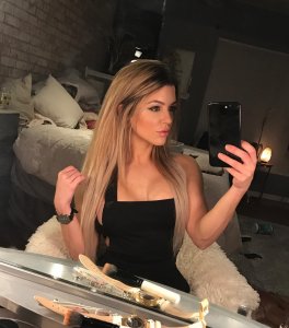 Nikki Blackketter 30 thefappeningblog.com.jpg