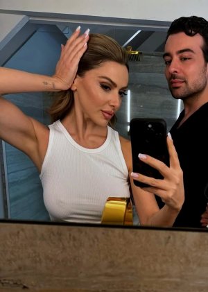 Hadise (5).jpeg