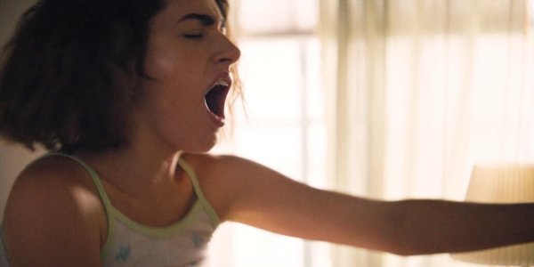 Rachel Sennott - I Love LA - S01E01 - 1_1.jpg