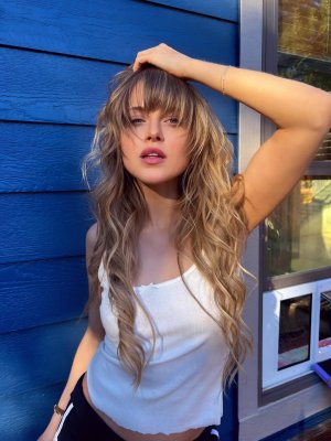 Anne Winters w2.jpg