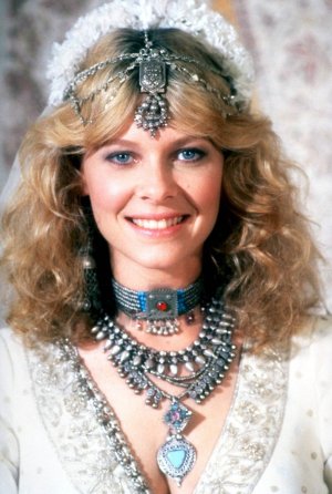 Kate Capshaw.jpg Kate Capshaw.jpg