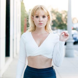 Brea Grant - Another 2015 Cathy Baron photoshoot175ed6443638327.jpg