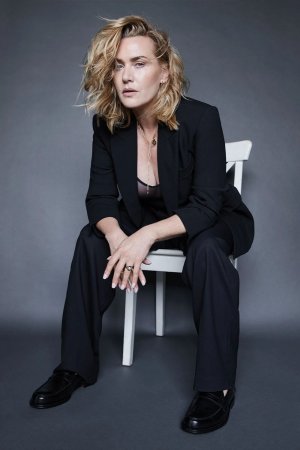 kate-winslet-for-s-magazine-november-2025-3.jpg