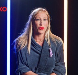 Screenshot_20251108_024352_Video Player.jpg