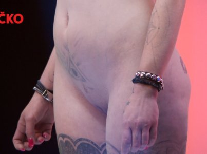 Screenshot_20251108_022717_Video Player.jpg