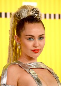 Miley-Cyrus-Sexy-91.jpg