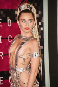 Miley-Cyrus-Sexy-164.jpg