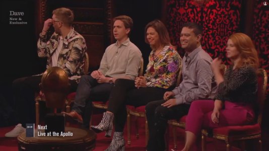 Taskmaster - s08e01 - Hello.mkv_20251112_003015.105.jpg