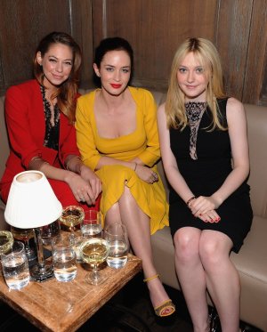729345670_Dakota_Fanning_at_ELIE_SAAB_Private_Dinner_Party_in_NYC_06_122_384lo with Emily Blun...jpg