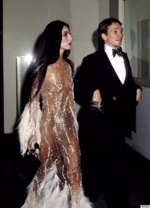 Cher At The Met Gala In 1974 -nth2gfYICB1s3hlvv-001.jpg