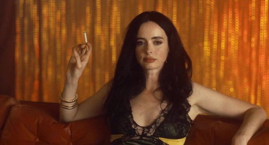 Krysten Ritter, etc - Stone Cold Fox (2025) gRglNv66_o.jpg