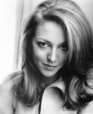 Joanna Pettet (13).jpg