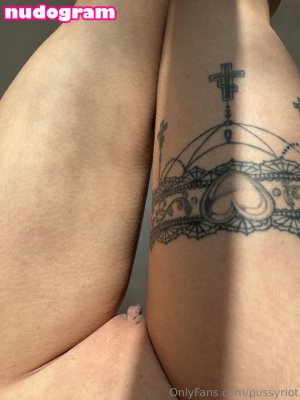 xxpussyriotxx-1_0015.jpg