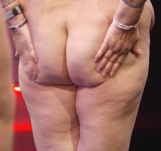 Screenshot_20251120_225830_Video Player.jpg