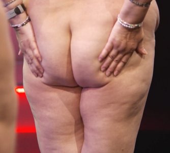 Screenshot_20251120_225841_Video Player.jpg