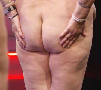 Screenshot_20251120_225856_Video Player.jpg