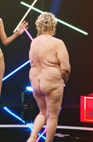 Screenshot_20251120_230153_Video Player.jpg